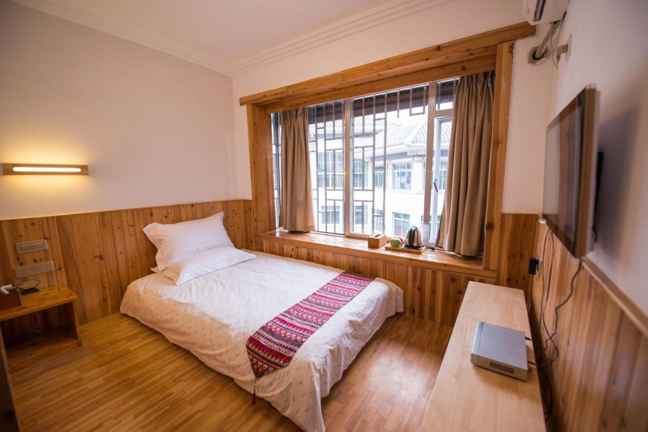 Ming Palace International Youth Hostel Kujlin Kültér fotó